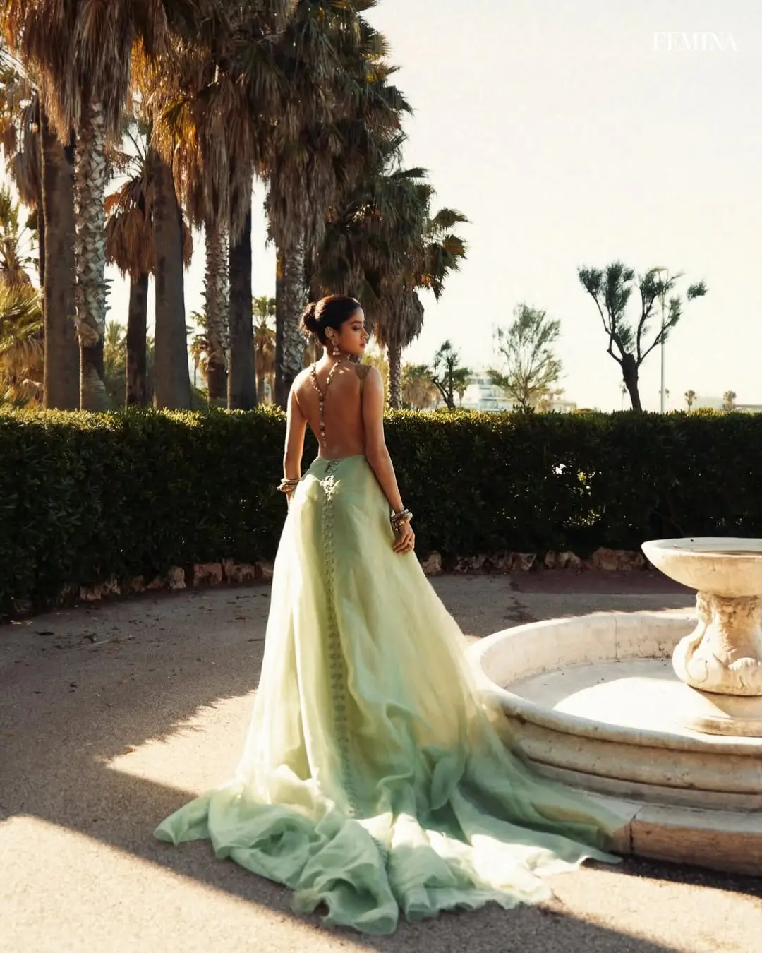 Janhvi Kapoor Shines at Cannes in Custom Couture