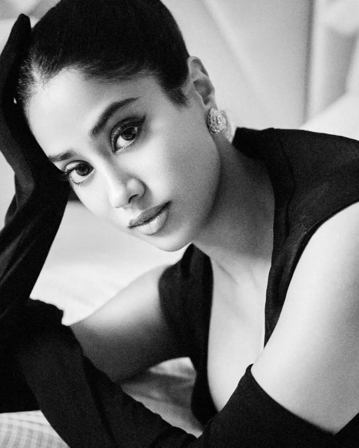 Janhvi Kapoor Stuns In Vintage Dior Look