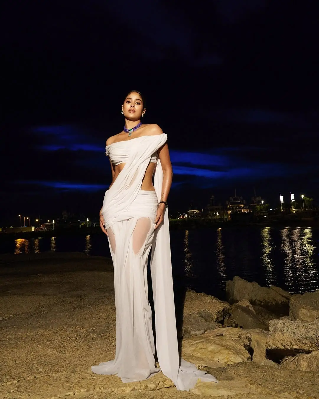 Janhvi Kapoor’s Bold Wet Saree Tribute