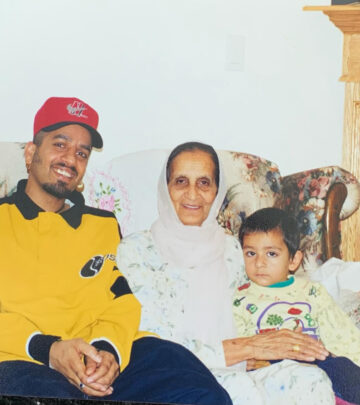 Iconic artist shares a heartfelt Mother's Day message, missing his beloved Bibi with deep emotion.