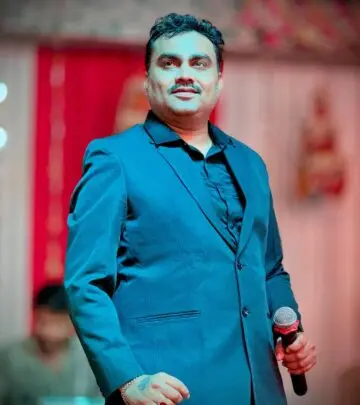 Dynamic performance and high energy lit up Bharuch last night with Jignesh Barot live!!?!