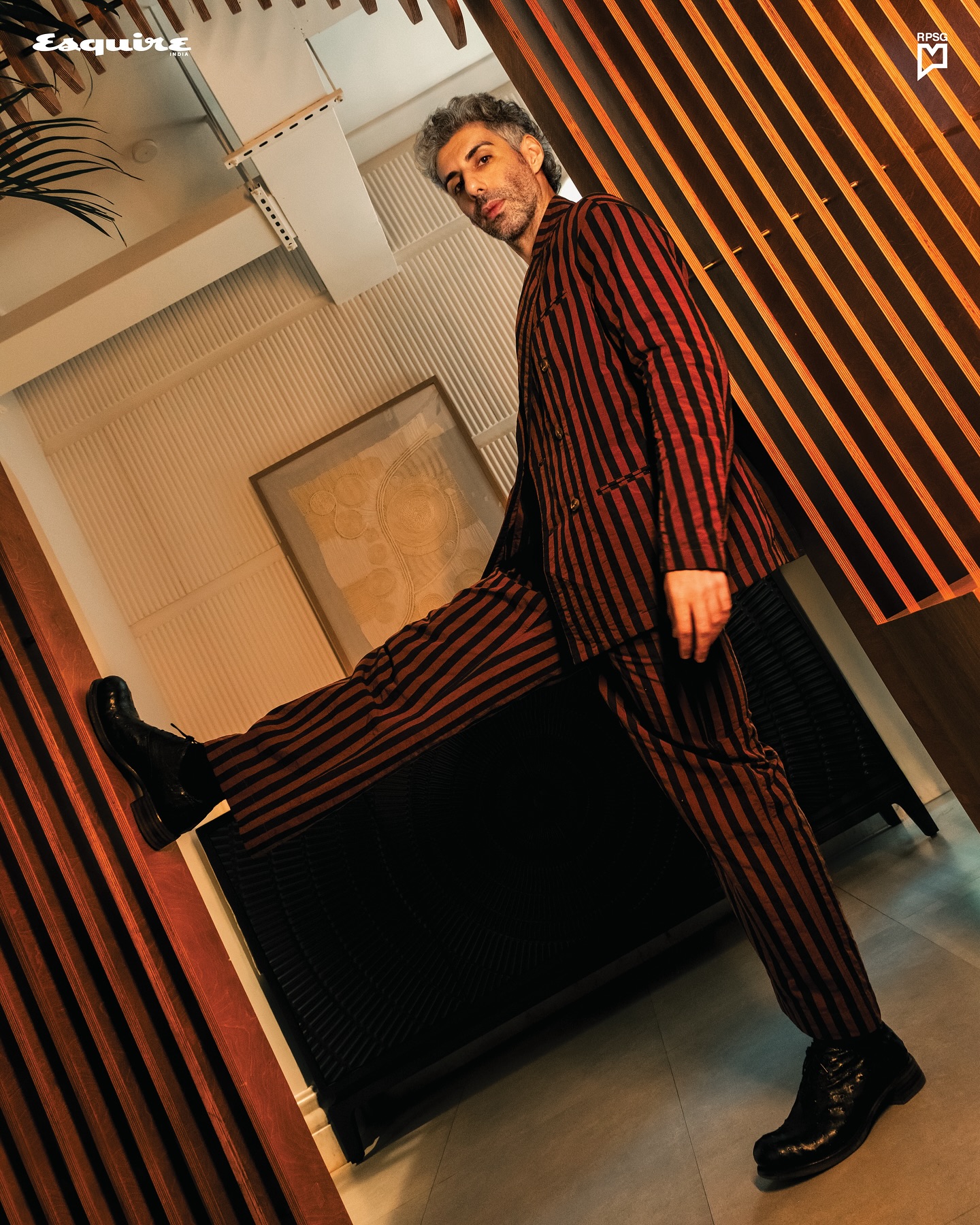 Versatile, trend-setting, and fearless—Jim Sarbh's curated looks set a bold tone. Iconic!!