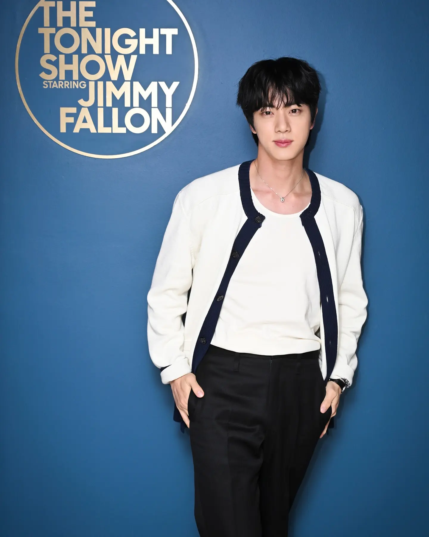 Jin Discusses Solo Album Echo On Fallon BTS star Jin shares his latest album and tour details on Fallon, wowing fans tonight, live