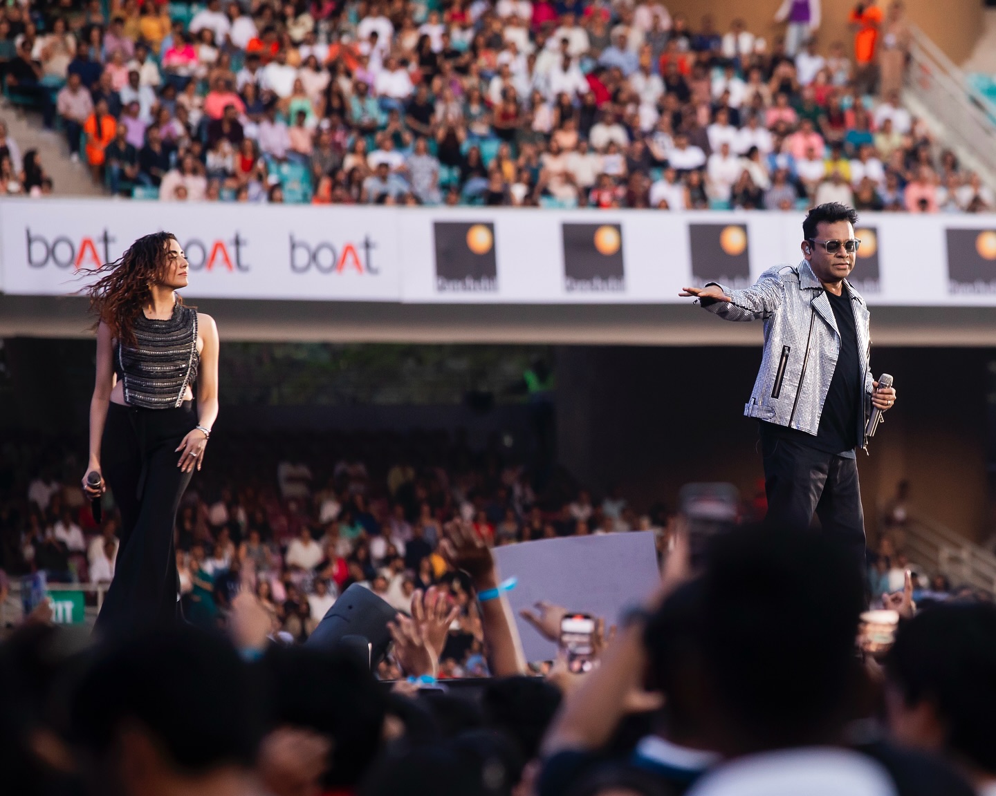 Jonita Gandhi Shines In A Glam Night Event