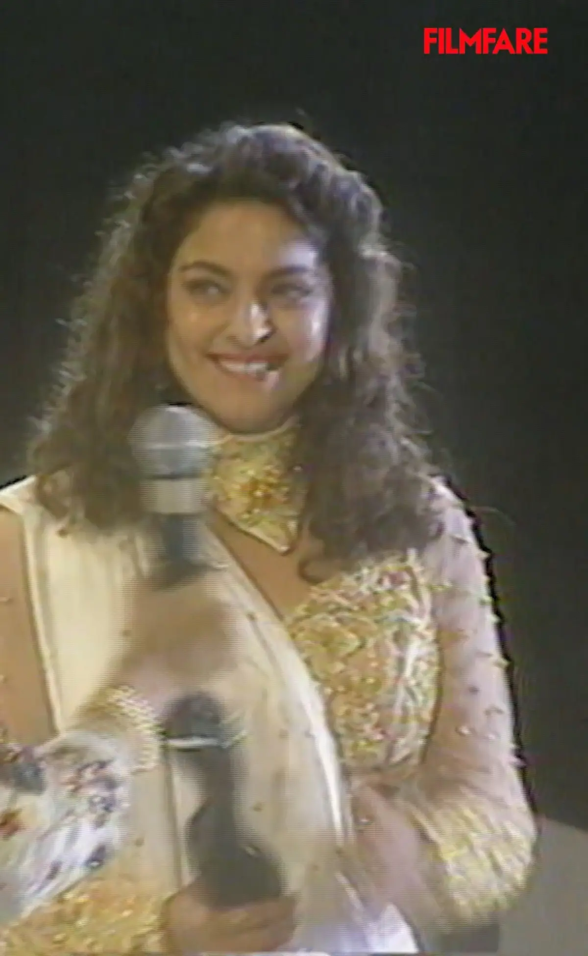 Juhi Chawla’s Iconic Filmfare Triumph Juhi Chawla’s first Filmfare win in Hum Hain Rahi Pyaar Ke set a milestone in her journey.