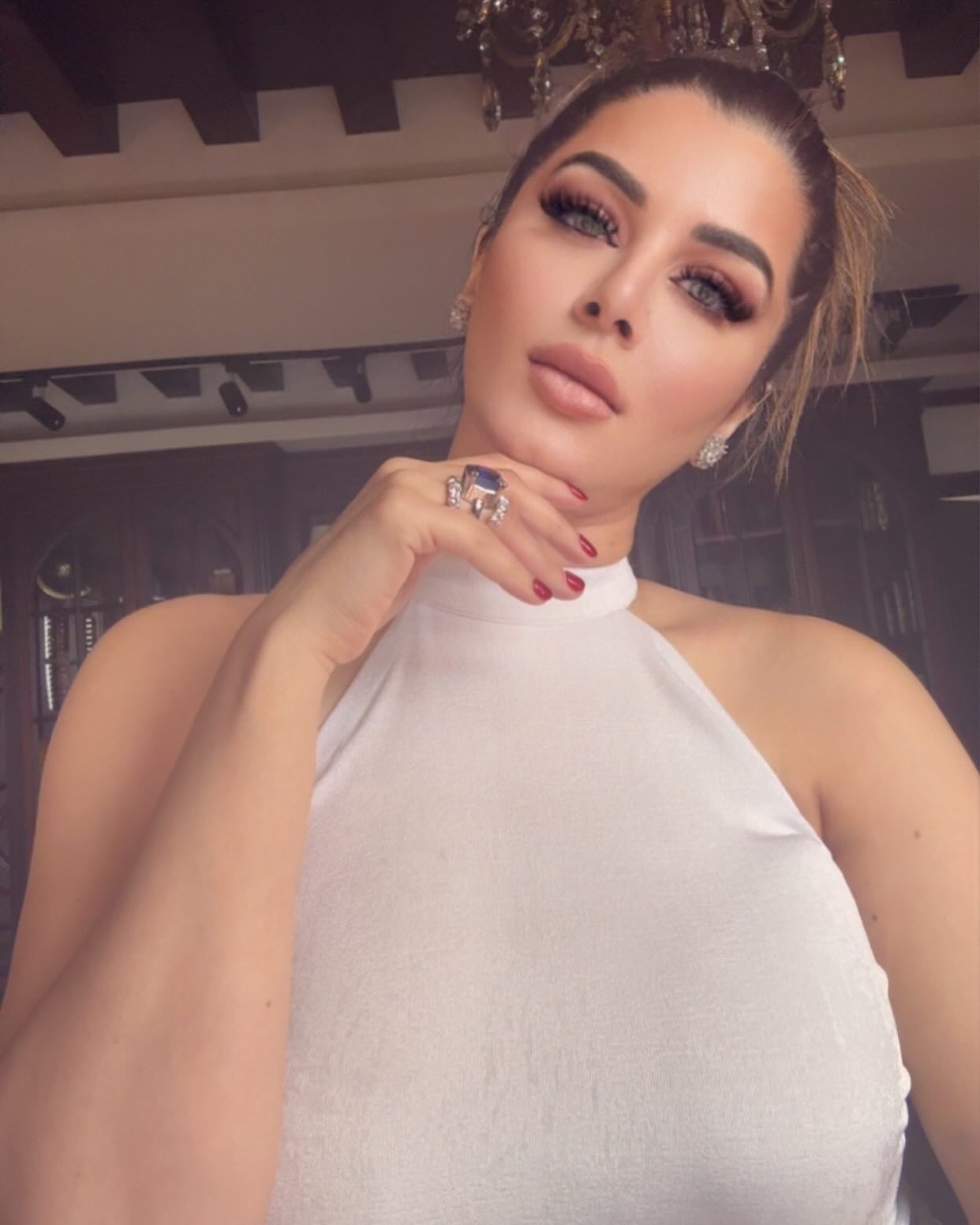 Kainaat Arora Sparks Mystery With Latest Instagram Post