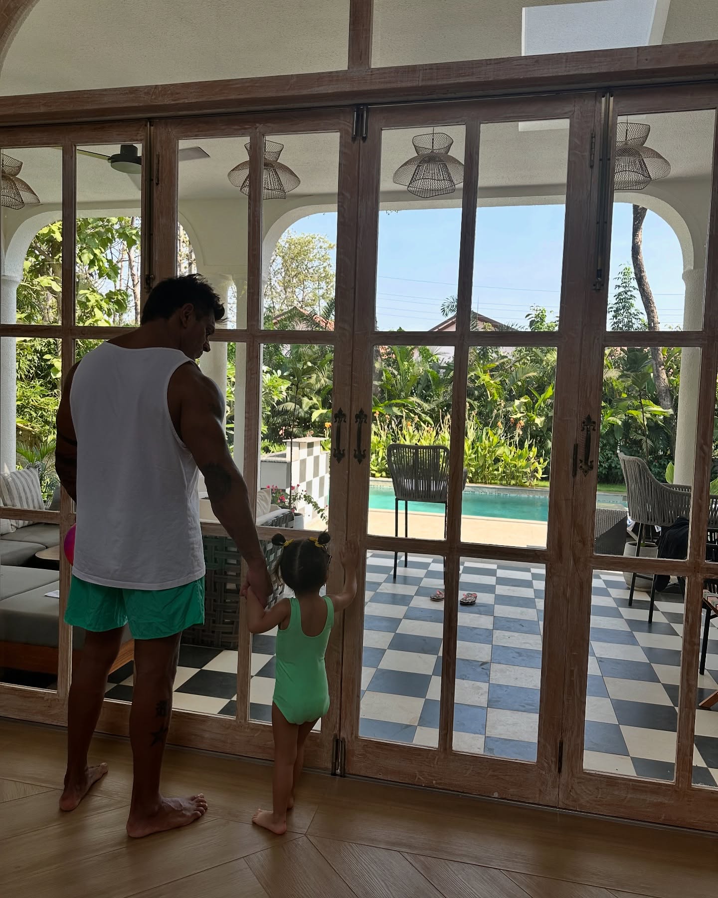 Karan Singh Grover's Goa Getaway