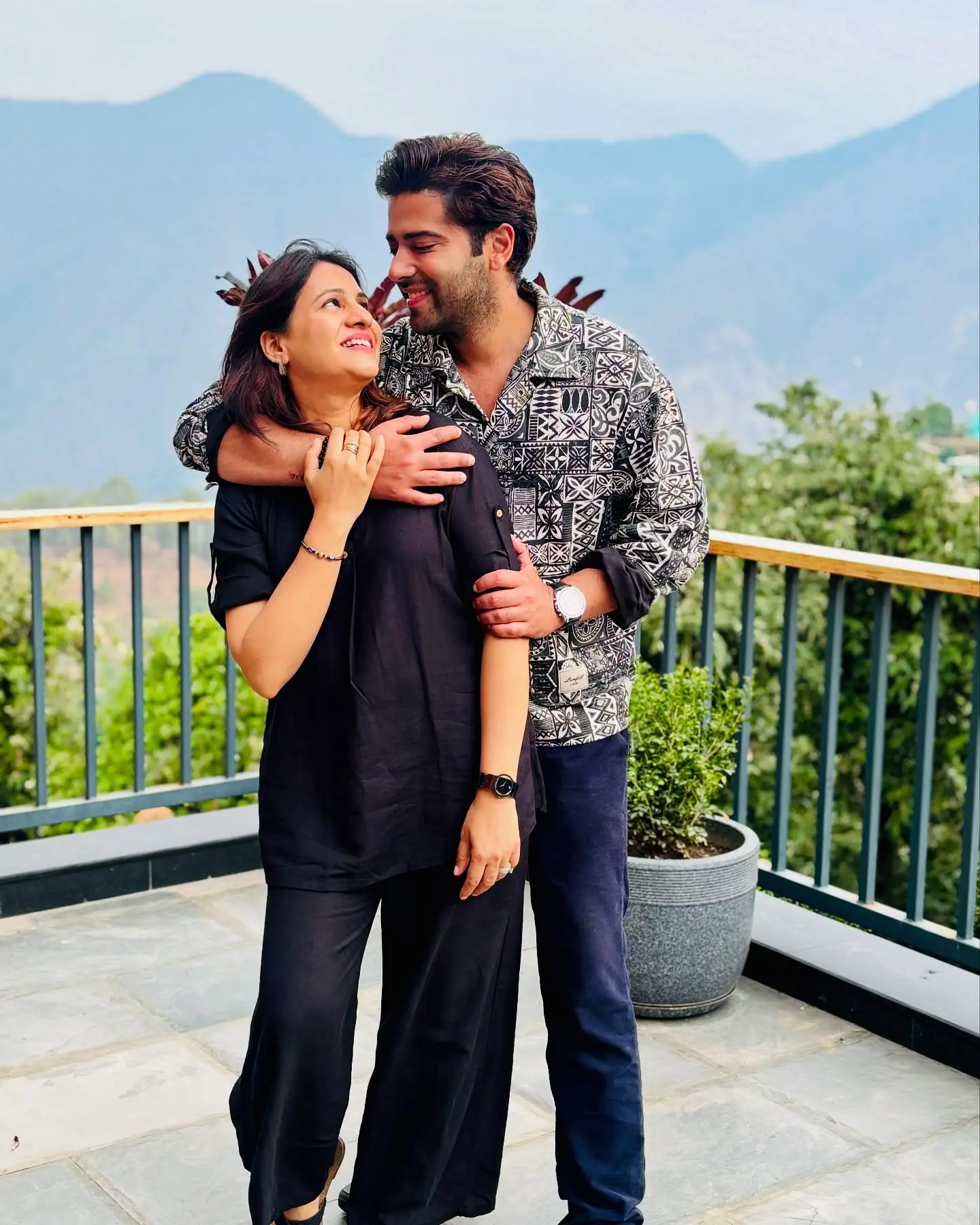 Kinshuk Mahajan Celebrates Togetherness With A Heartfelt Post Kinshuk Mahajan shares his vibrant unity and passion in a heartfelt social post, truly US.