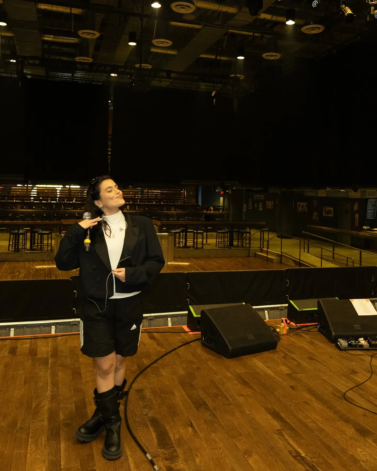 Lana Lubany Shines as Opening Act for Tul8te in LA