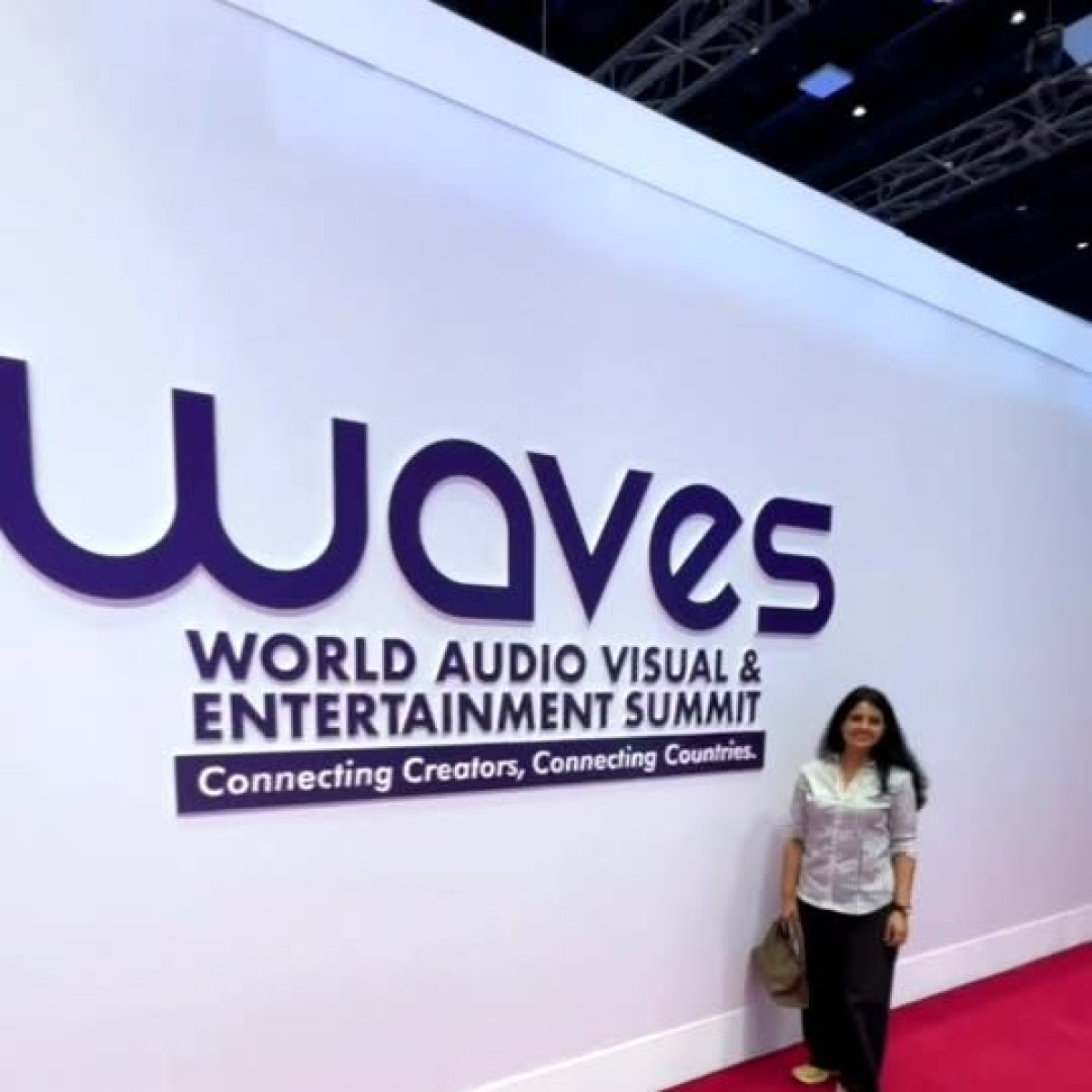 Leslie Tripathy Shines At Waves Summits Mumbai Dynamic performance by Leslie Tripathy illuminates Mumbai as she dazzles at Waves Summits!