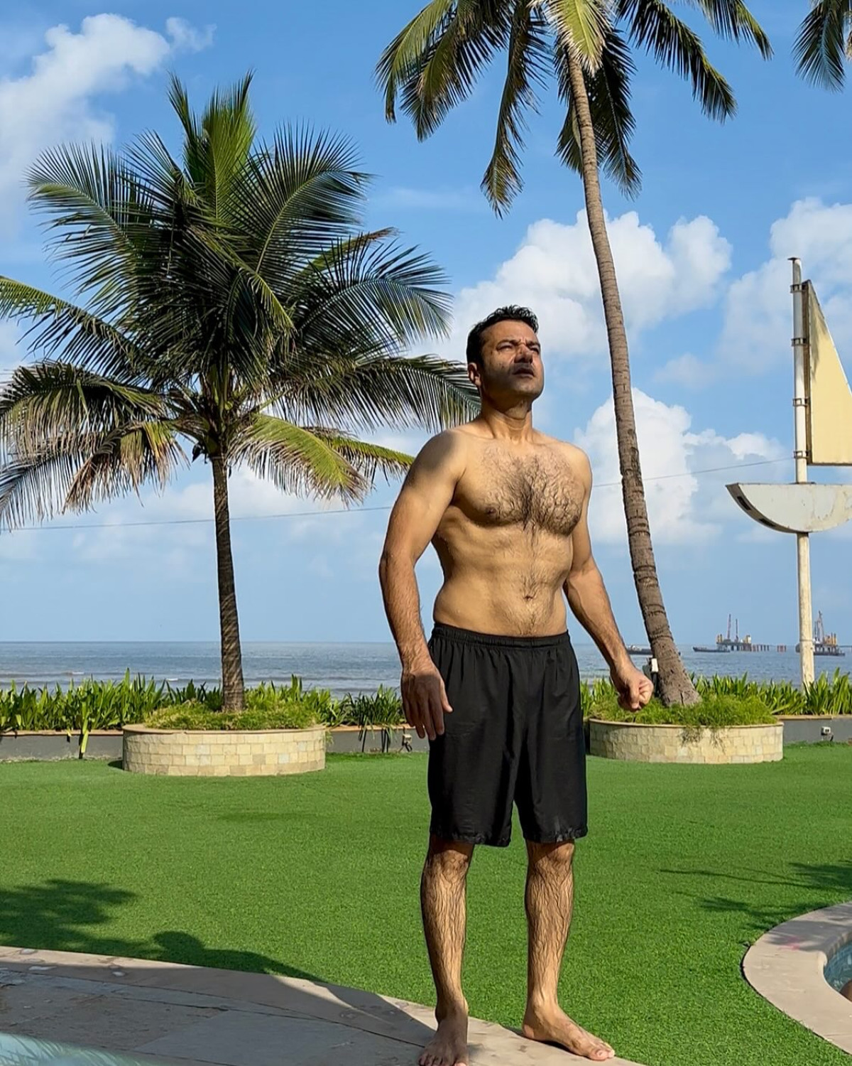 Life Is Calling: Tariq Bhat’s Healthy Lifestyle Message Acclaimed film director Tariq Bhat motivates fans with an inspiring call for health living