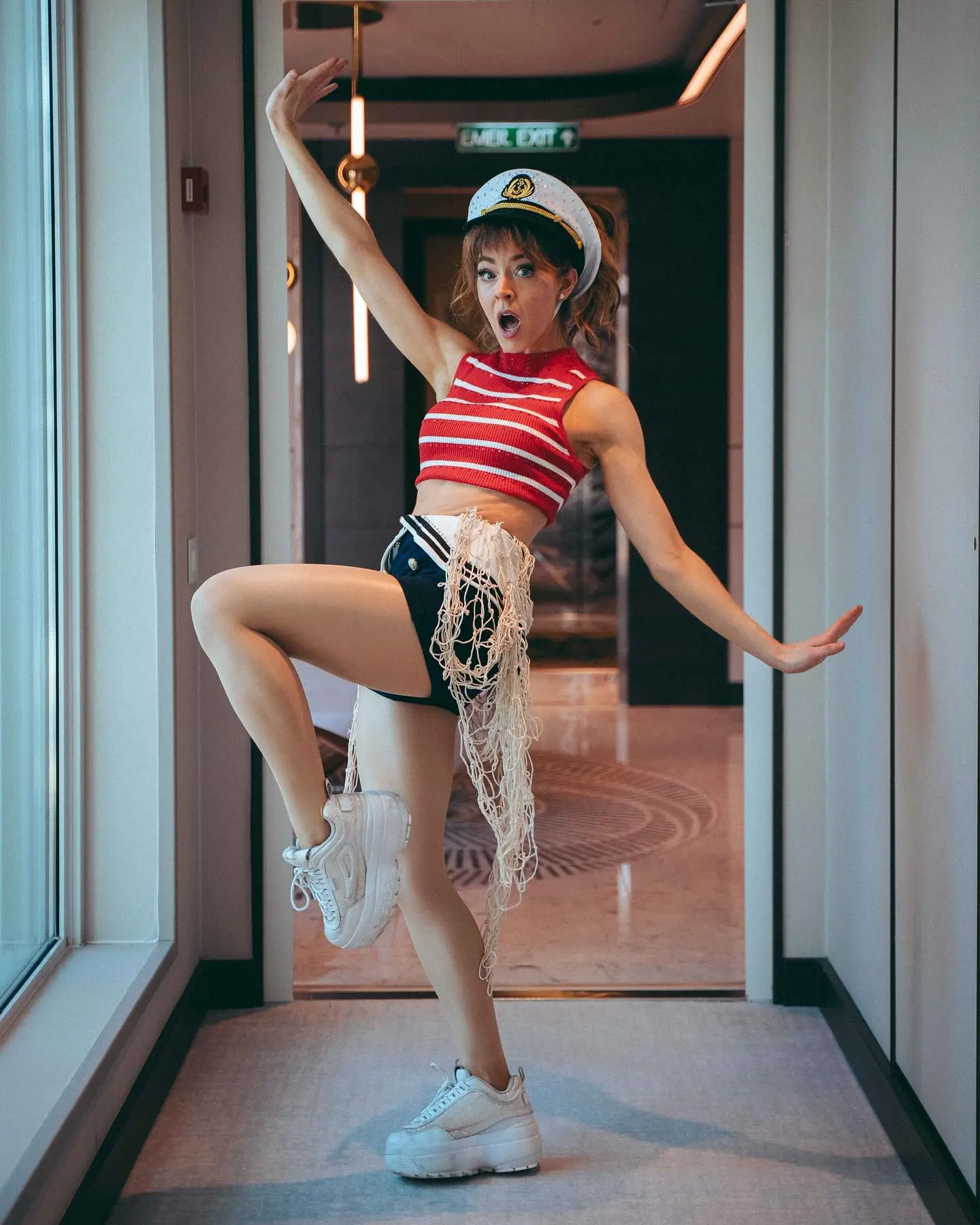 Lindsey Stirling Sets Sail With Cruise-Themed Show Experience the vibrant ship show as Lindsey reimagines tunes with a sailing twist live!!