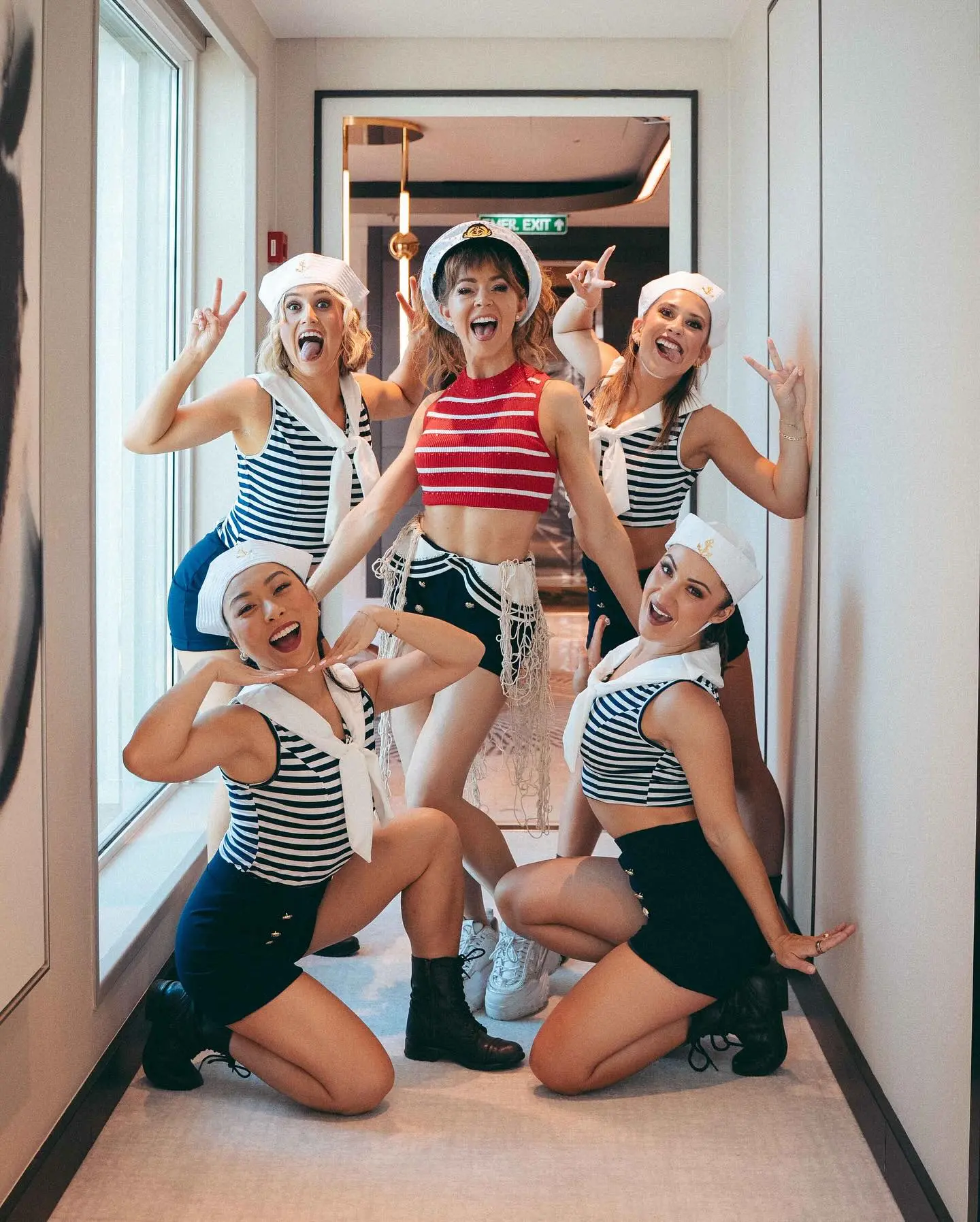 Lindsey Stirling Sets Sail With Cruise-Themed Show