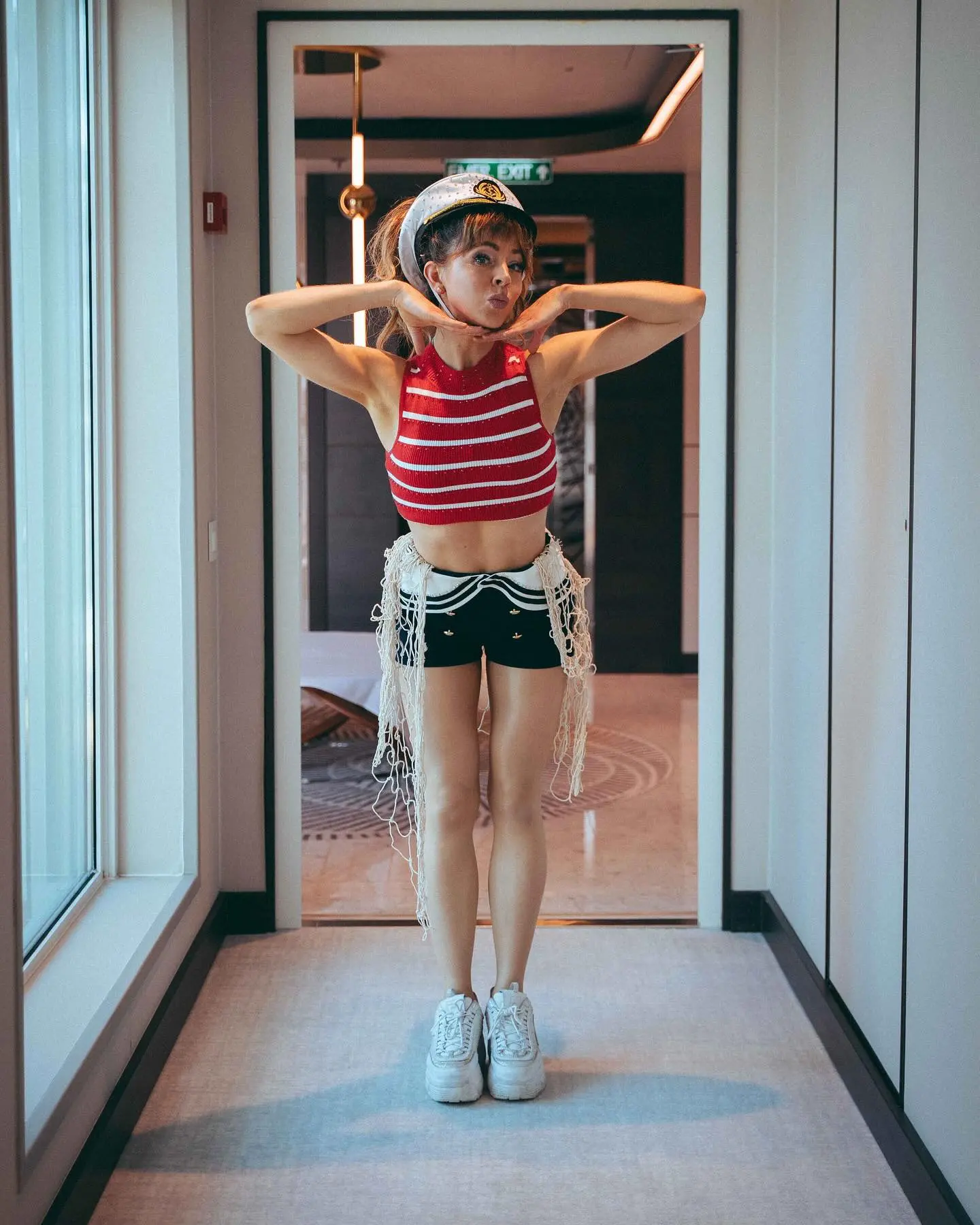 Lindsey Stirling Sets Sail With Cruise-Themed Show