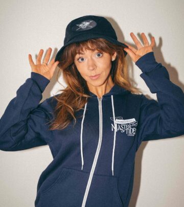 Lindsey Stirling Unveils Cruise Merchandise