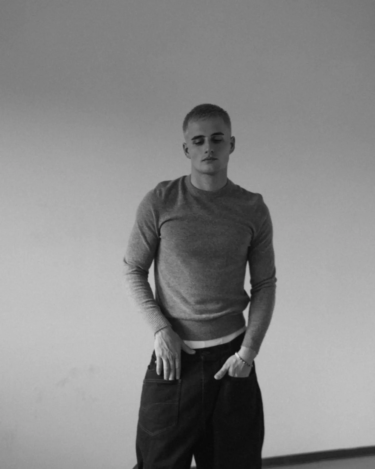 Luis Freitag Leaves Fans in Awe With Candid Shots