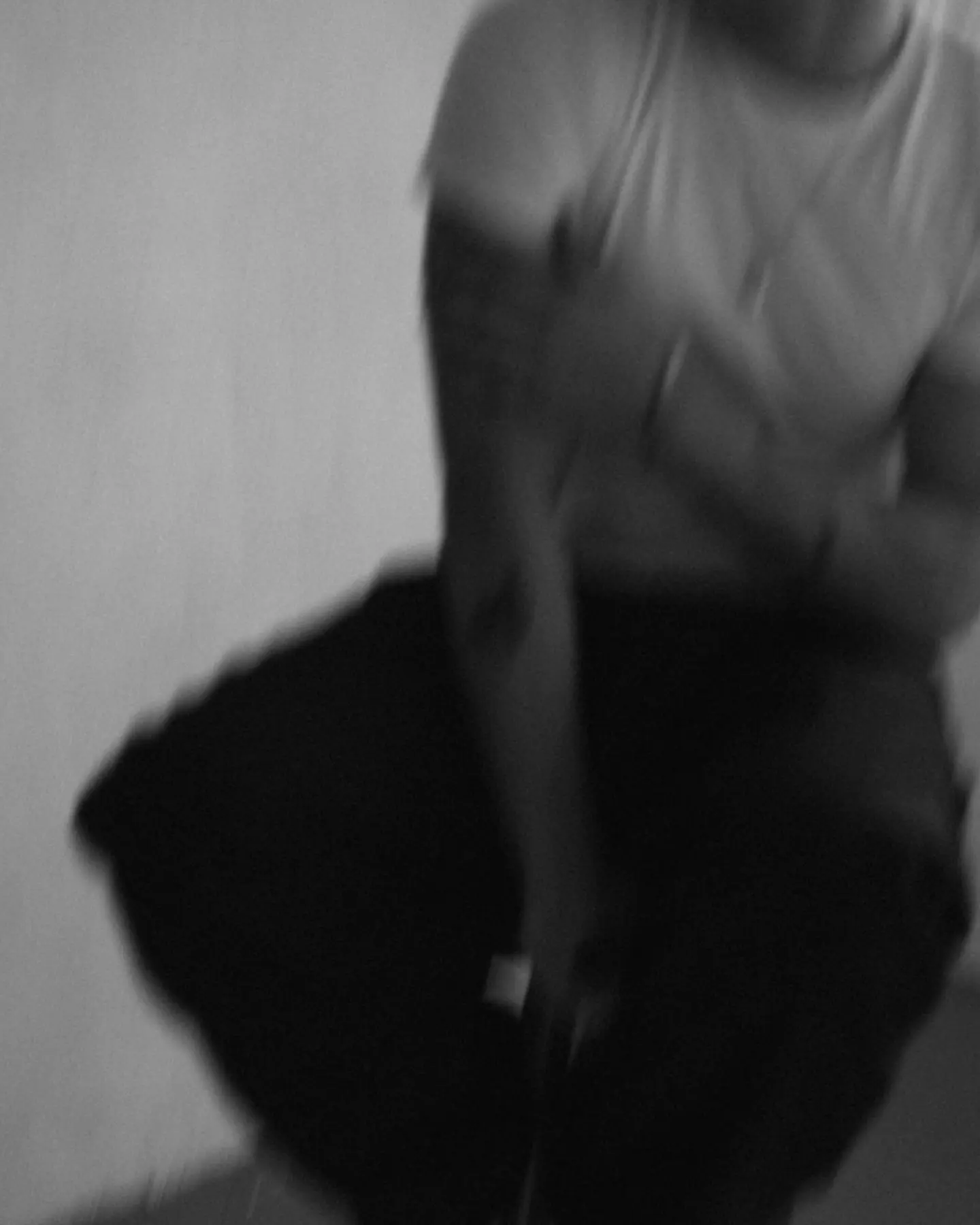 Luis Freitag Leaves Fans in Awe With Candid Shots
