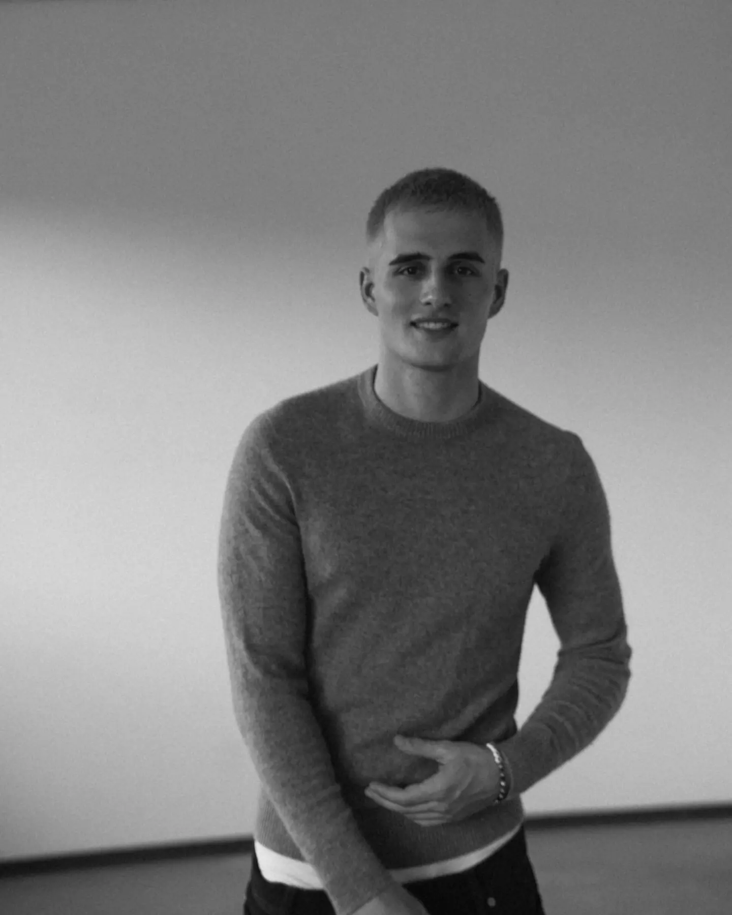 Luis Freitag Leaves Fans in Awe With Candid Shots
