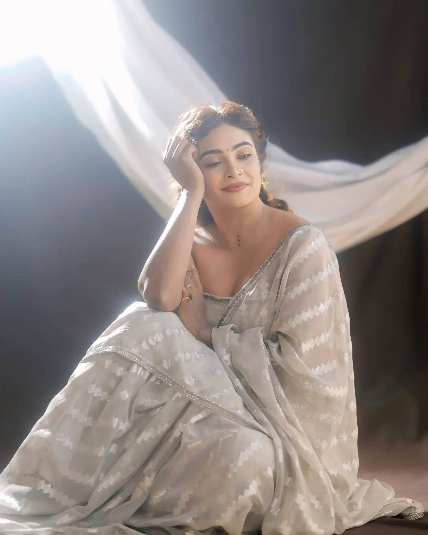 Madhuri Dipankar Fashion Moment Captivates Fans