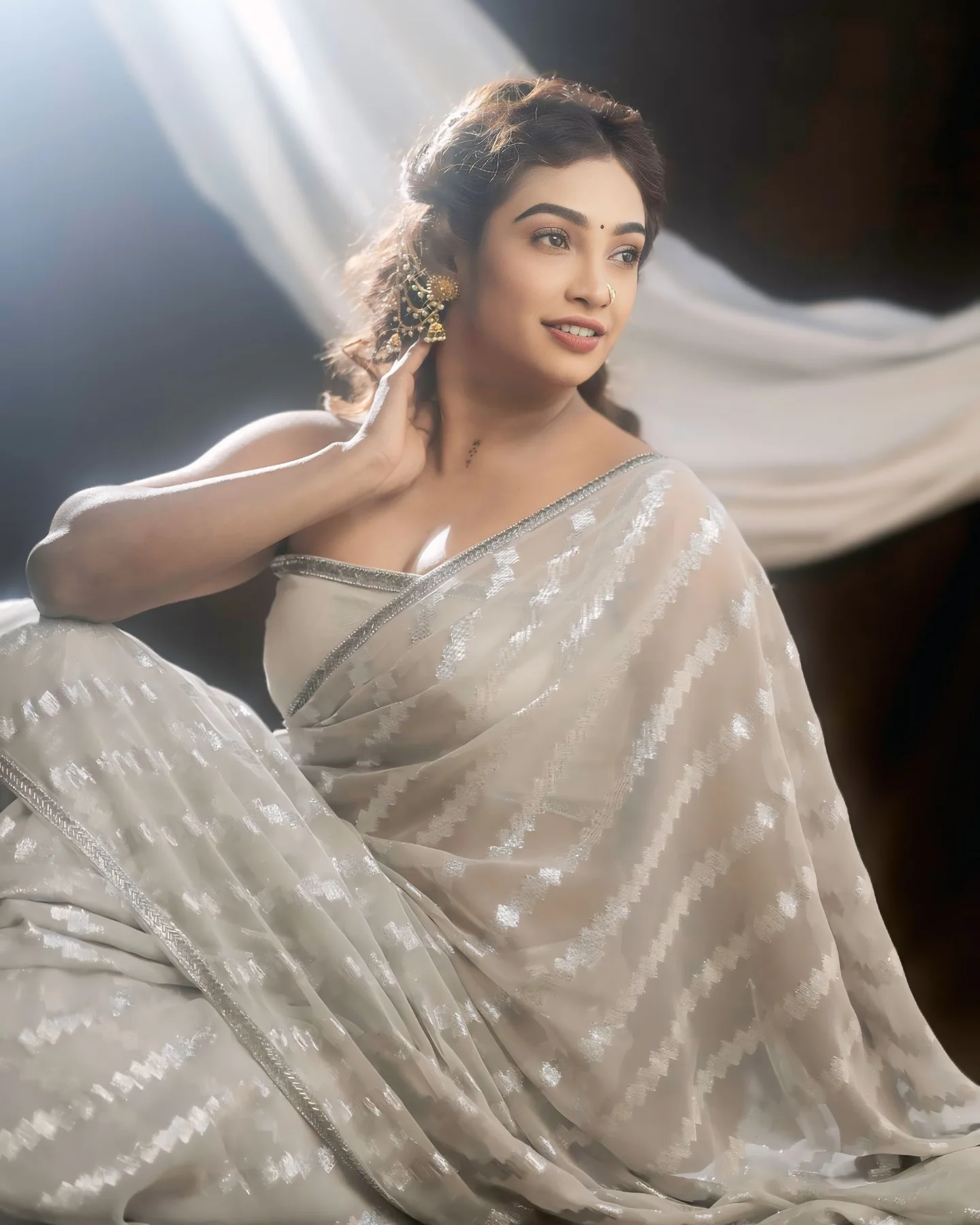 Madhuri Dipankar Fashion Moment Captivates Fans