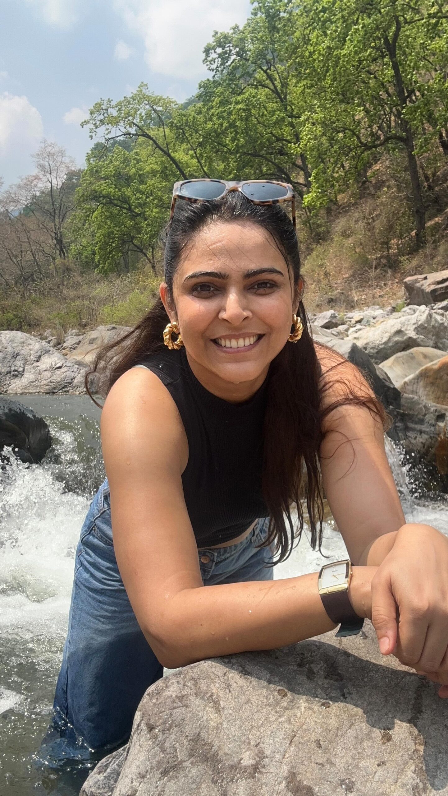Madhurima Tuli Celebrates Serene Nature Vibes Madhurima Tuli shares a nature moment, channeling tranquility and charm in every detail!!
