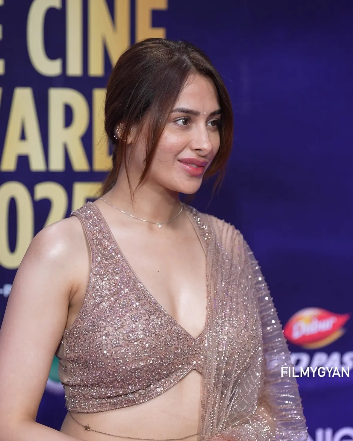 Mahira Admired By Filmygyan