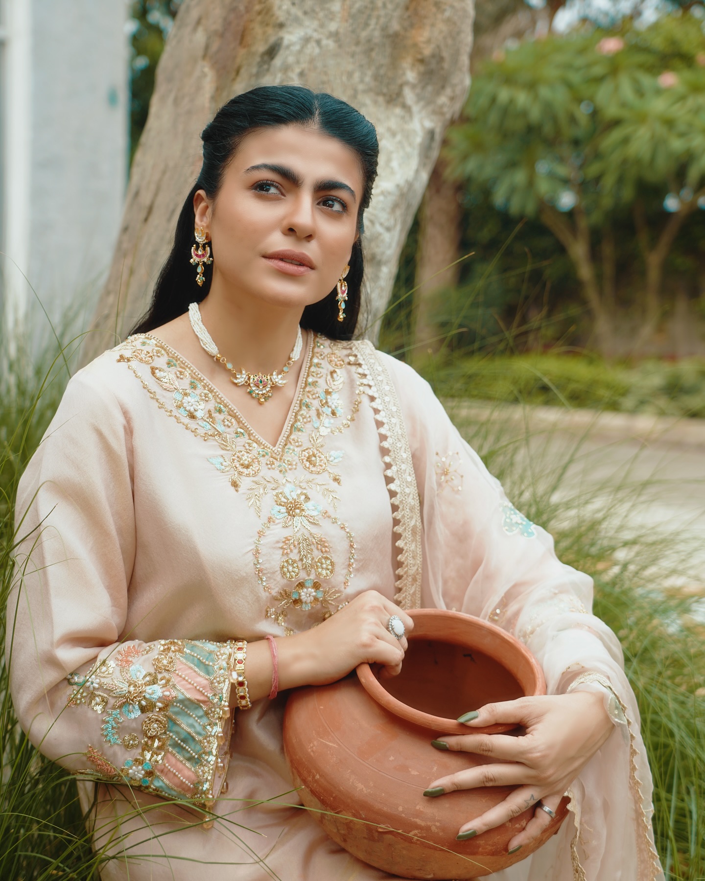 Mahisharma Shines in Bold Dhola Look Celebrity exudes urban flair with chic designer ensemble and curated trending accessories!