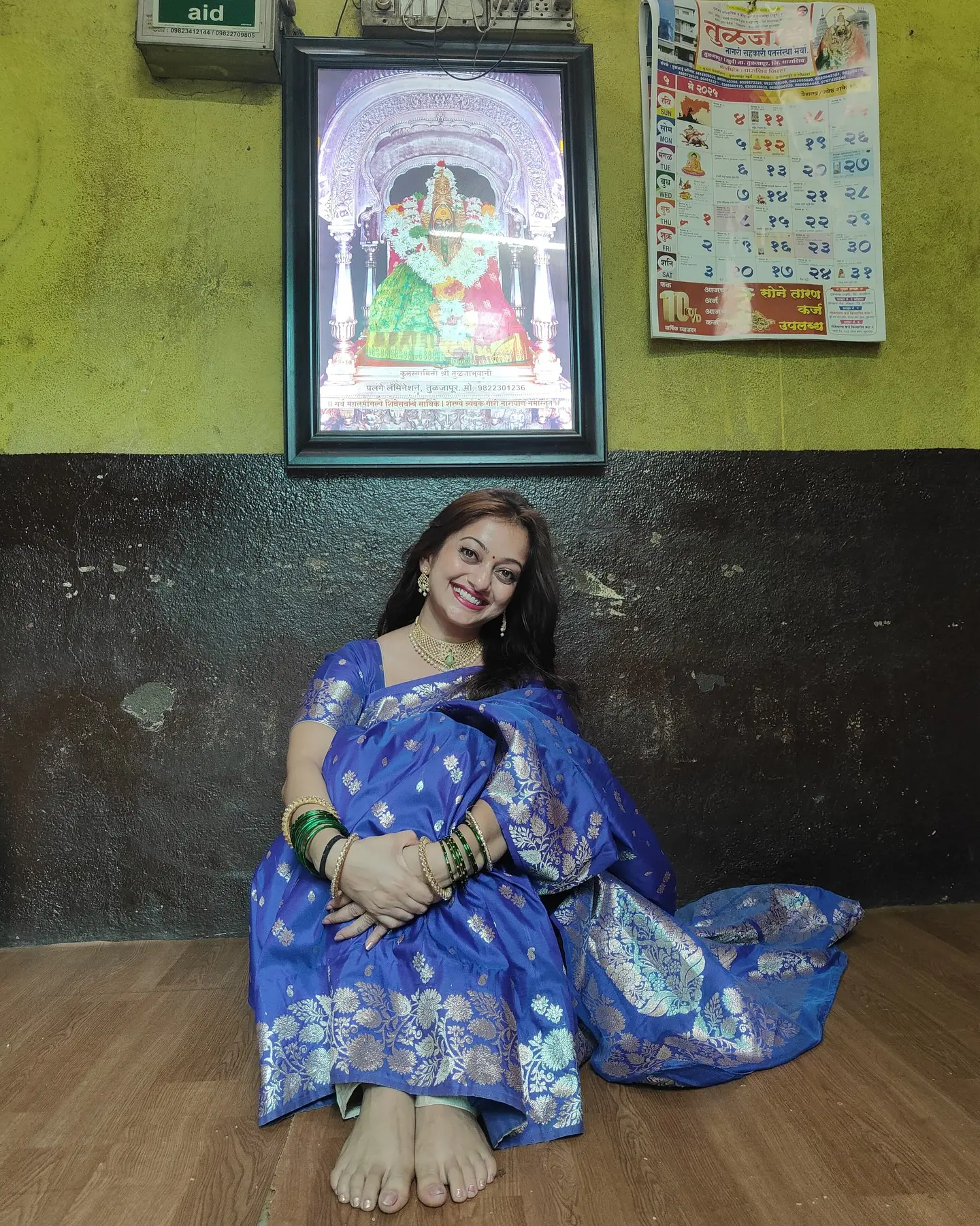 Manasi Naik Radiates Elegance in Savali Lifestyle Saree A heartfelt Kalcha diwas celebration with dynamic Marathi wordplay and stunning elegance!!