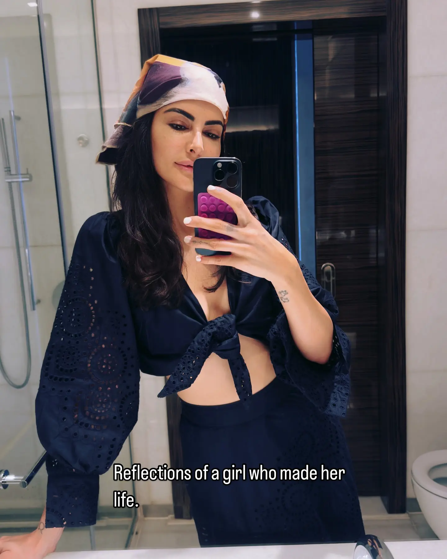 Mandana Karimi's Sunlit Work Holiday