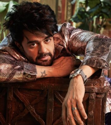 Manish Paul Embraces Chill Sunday Vibes