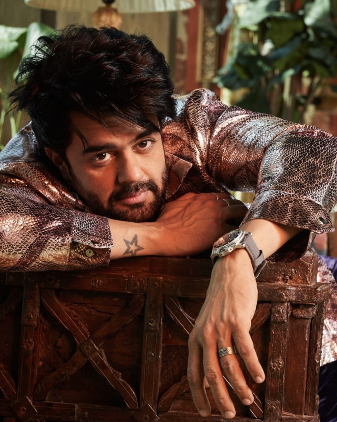 Manish Paul Embraces Chill Sunday Vibes TV host relaxes in a cool, lazy Sunday snap captured by top photographer meeteshtaneja!!!!