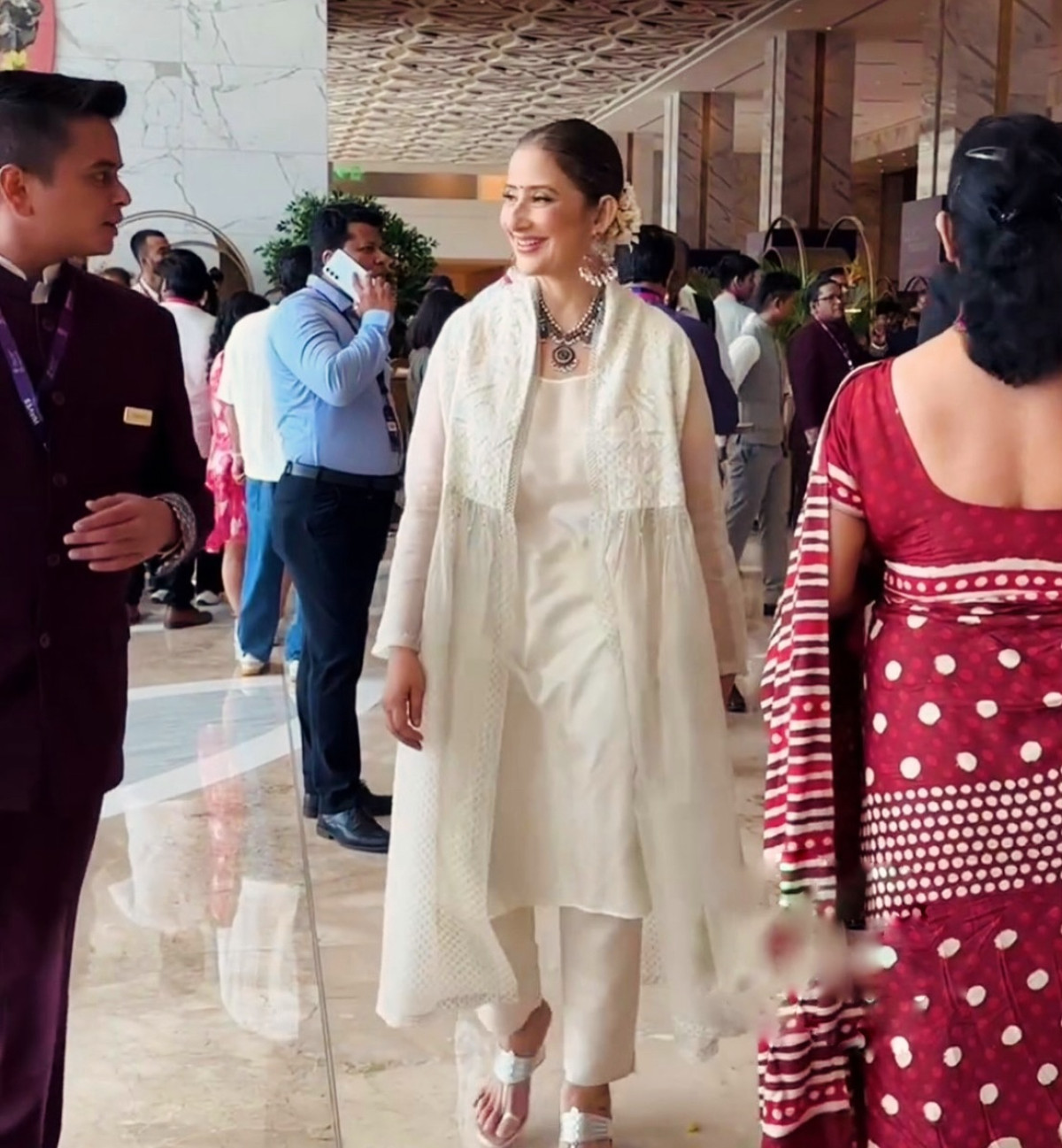 Manisha Koirala Shines At WAVES2025 Digital Summit Celebrating digital innovation and creator connections at WAVES2025 with Manisha in style!