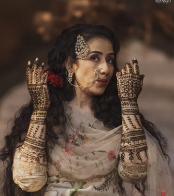 Manisha Koirala Shines In Netflix’s Heeramandi