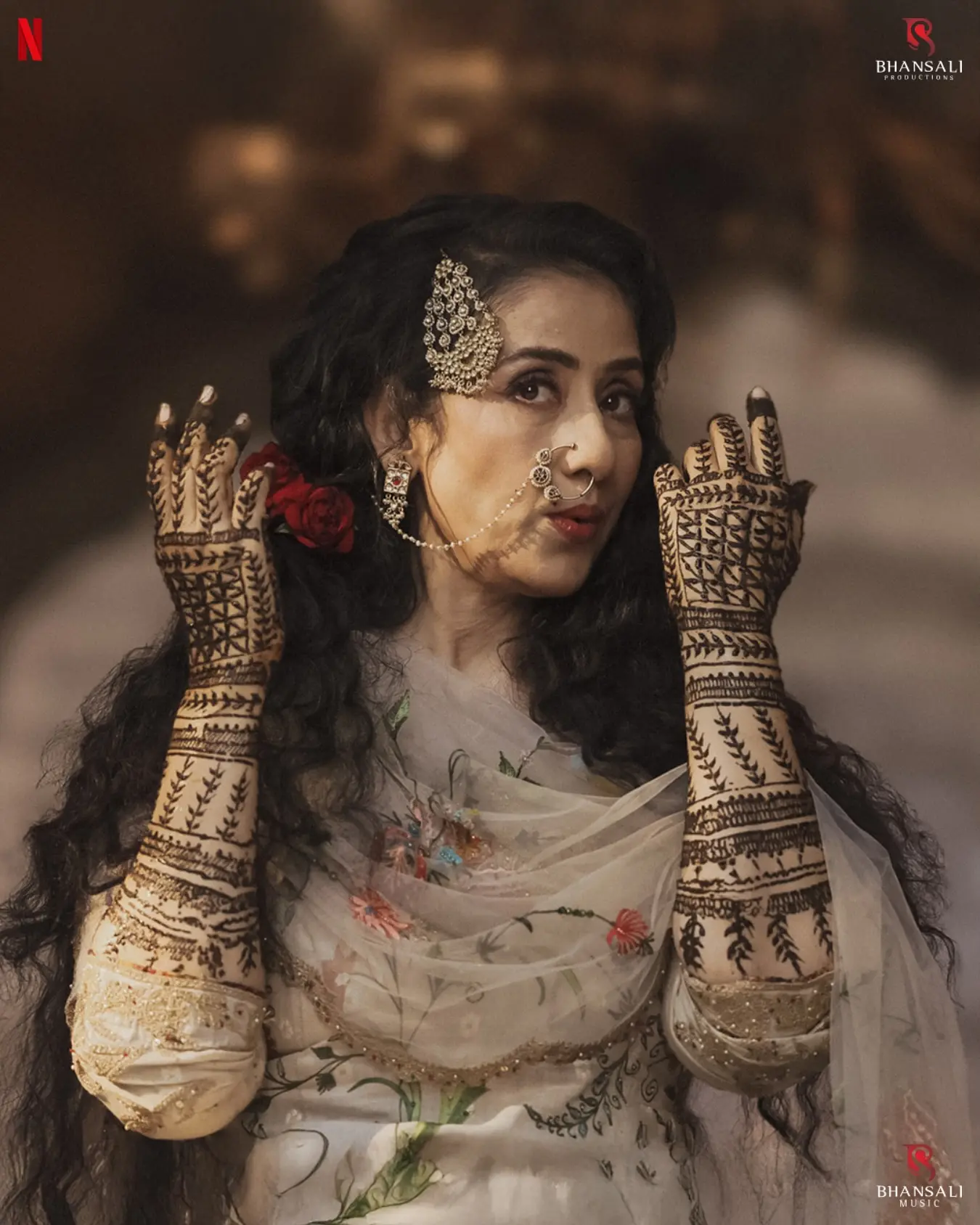 Manisha Koirala Shines In Netflix’s Heeramandi Iconic actress steps into a powerful role in Sanjay Leela Bhansali’s new Netflix series.