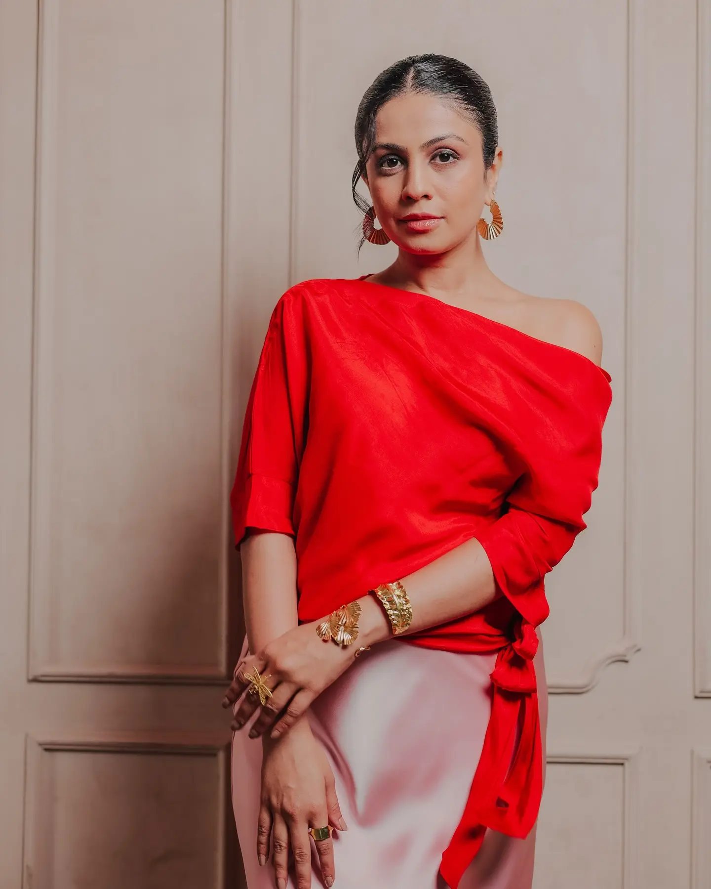 Mansi Parekh Stuns In Bold Red On Monday