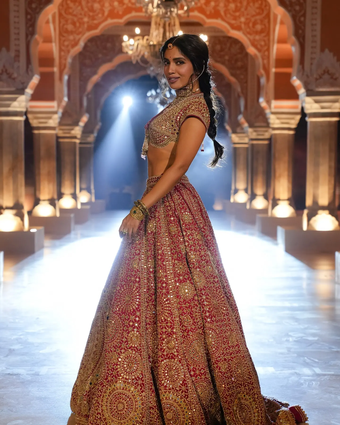 Marvel Of Mirrors In Royals Finale