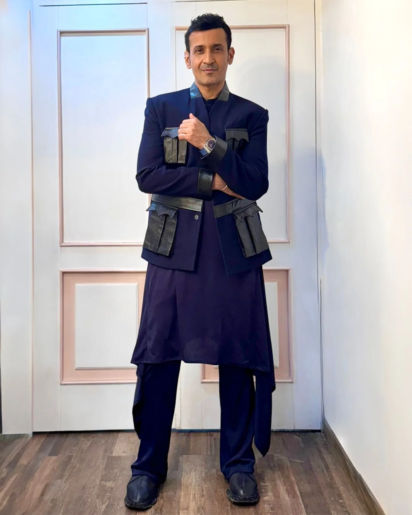 Meet Bros’ Harmeet Singh Rocks Bold Fashion Look The music sensation sports a striking look.