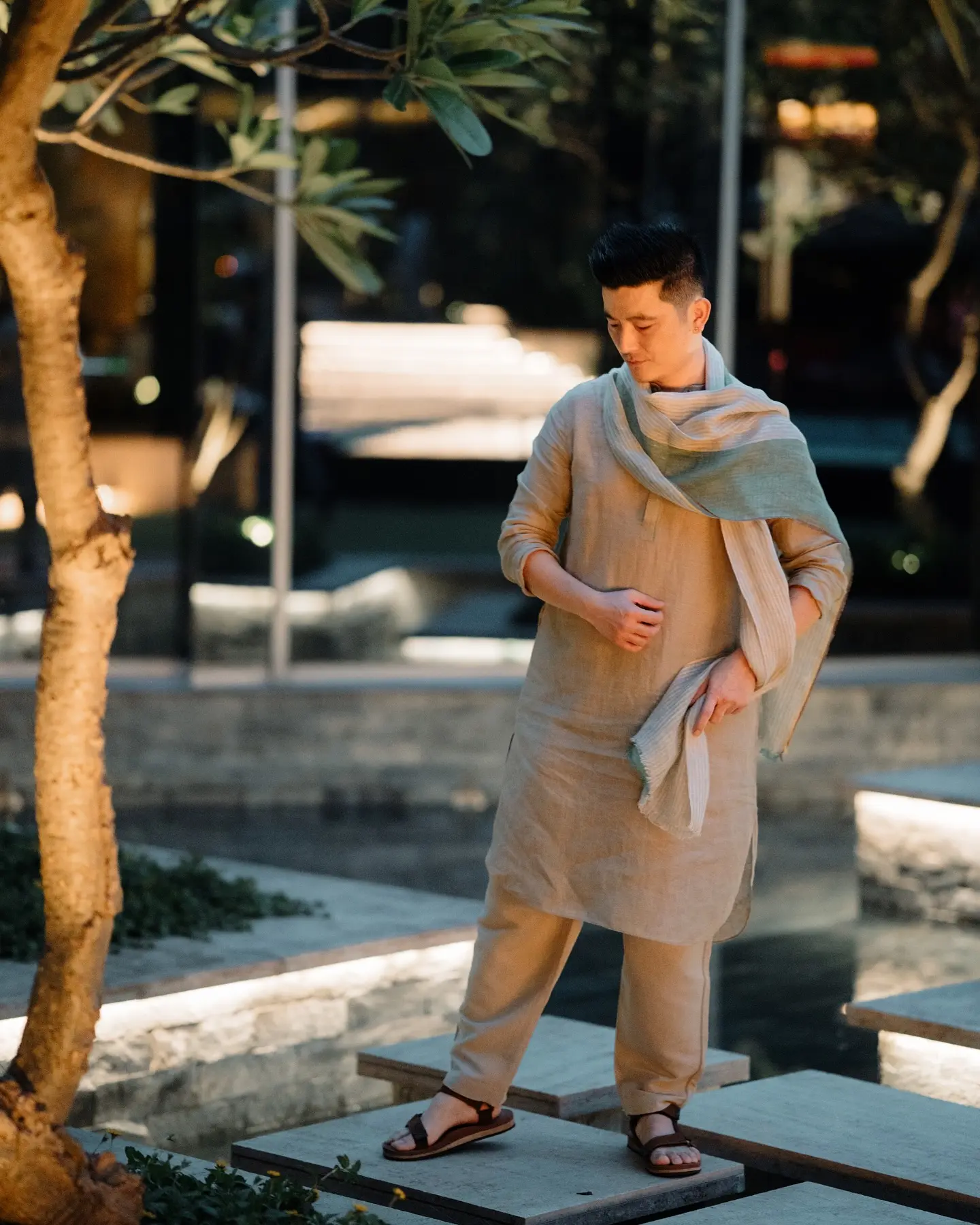 Meiyang Chang's Romantic Look Captivates Fans