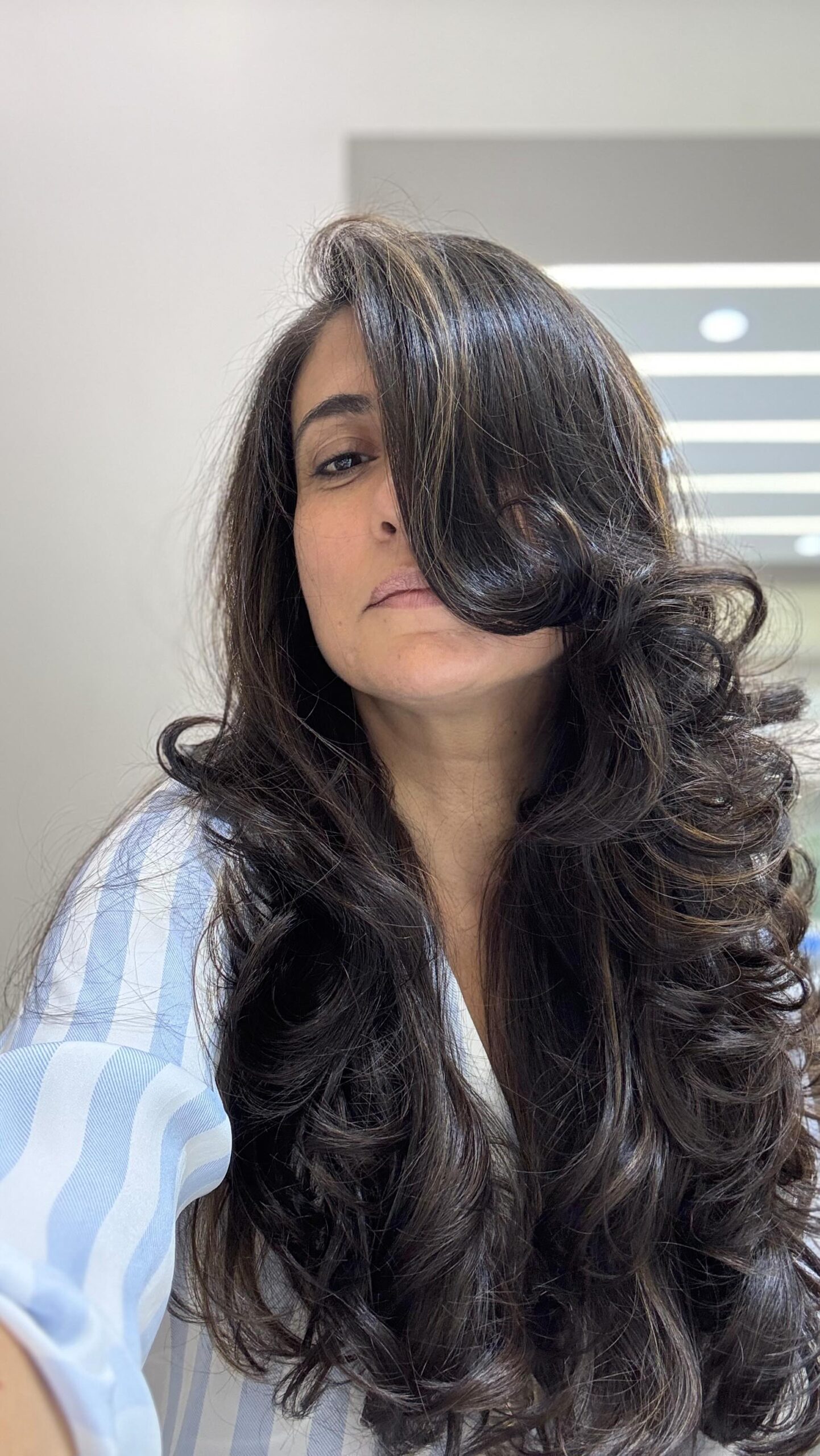Mini Mathur Embraces Natural Hair Care Journey Post-Covid hair woes led Mini to rediscover enduring natural remedies for healthy tresses!