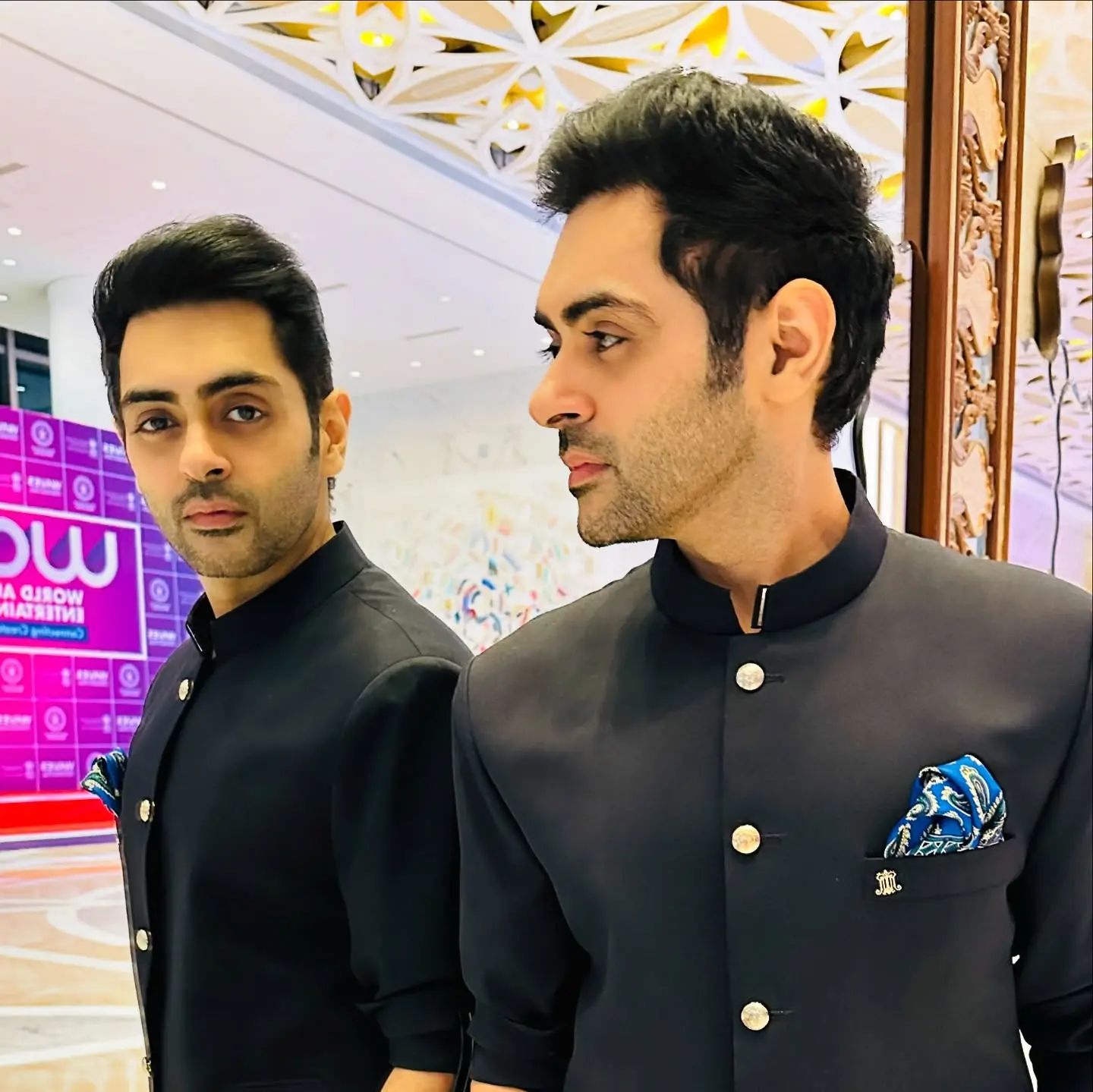 Mirror Masterpiece: Karan Singh Chhabra’s Reflective Art Karan Singh Chhabra transforms a simple mirror selfie into an exquisite moment of art now!
