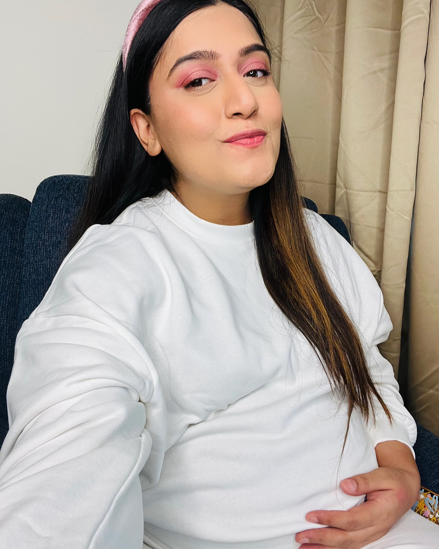 Mirzashireen reveals heartfelt, prenatal journey, embracing exhaustion with endless love!