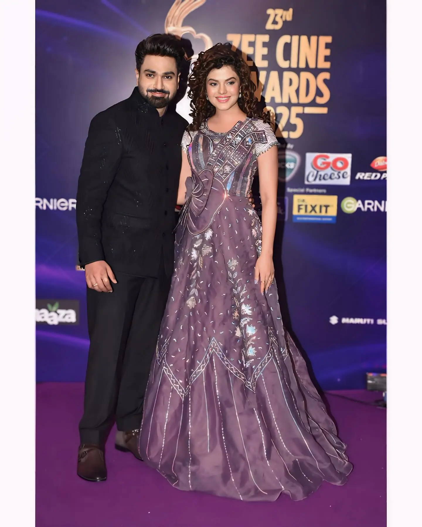 Mithoon And Palak Muchhal Shine At Zee Cine Awards