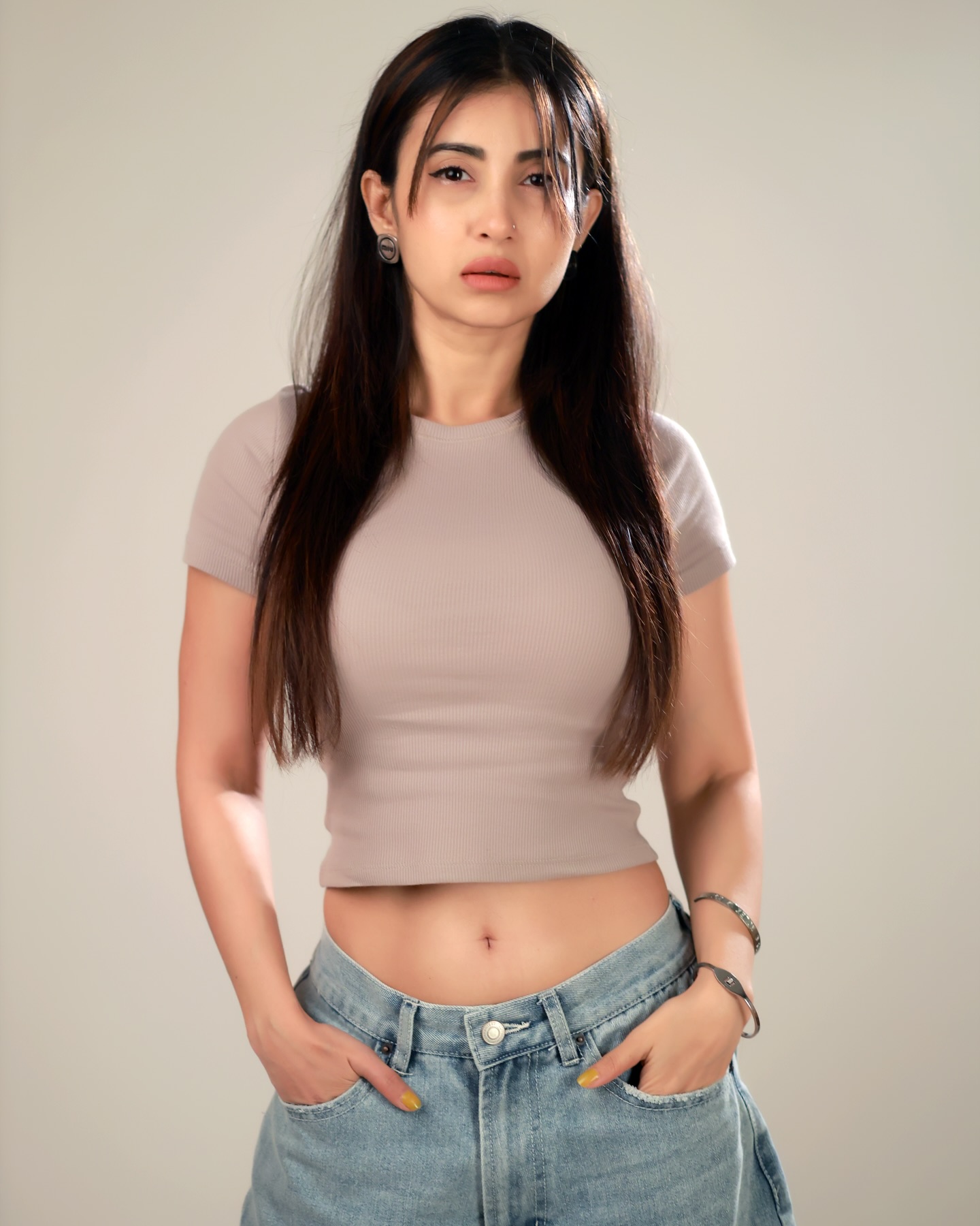 Monami Ghosh Shares Cryptic Instagram Post Celebrity Monami Ghosh’s recent post leaves fans puzzled with a quirky, cryptic message.!!