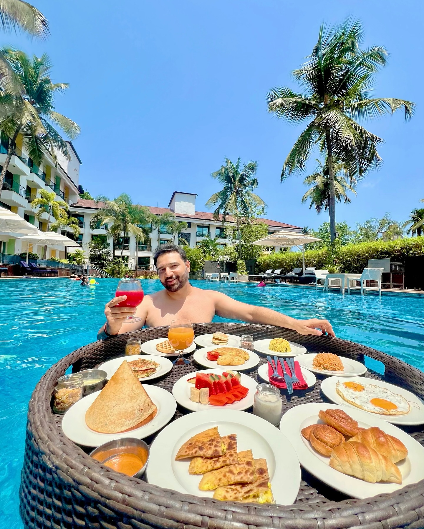Morning Luxury in Goa: Romanch Mehta’s Floating Breakfast