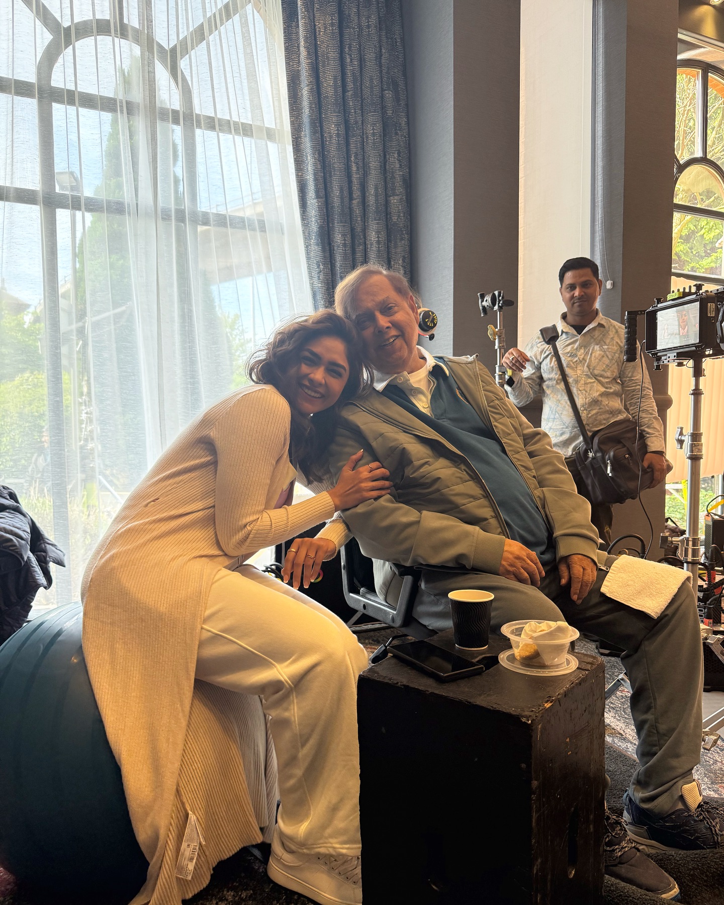 Delighted on Instagram, Mrunal Thakur exclaims her joy as David Dhawan’s heroine - Buzzed!