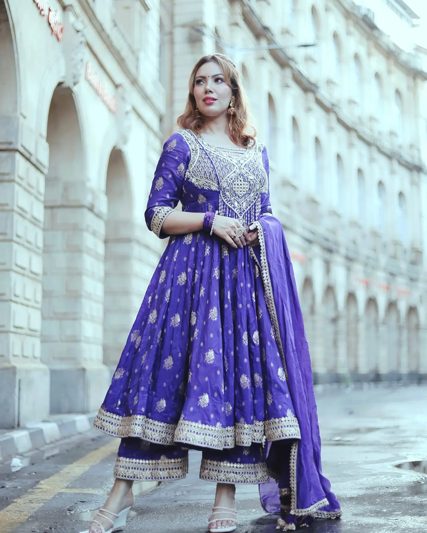 Munmun Dutta Stuns In Chic Photoshoot