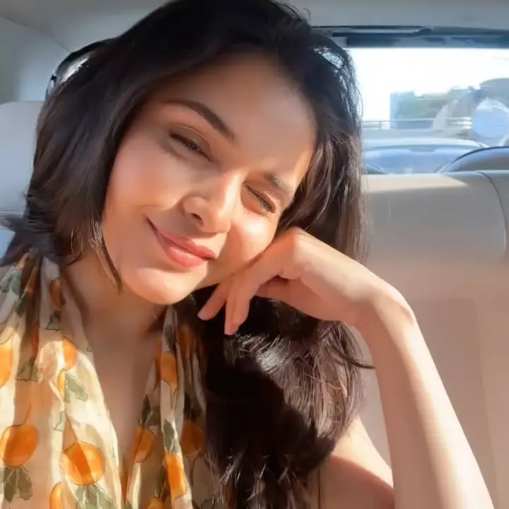 Muskan Bamne Showcases Chic Style Statement