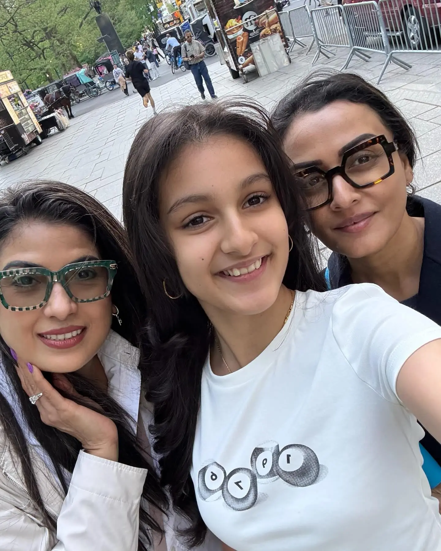 Namrata Shirodkar Enjoys Delightful Lunch Break