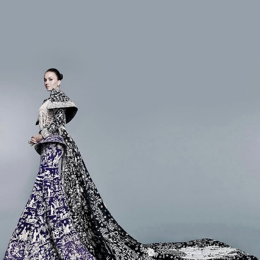 Natasha Poonawalla Radiates Indian Dandyism At Met Gala