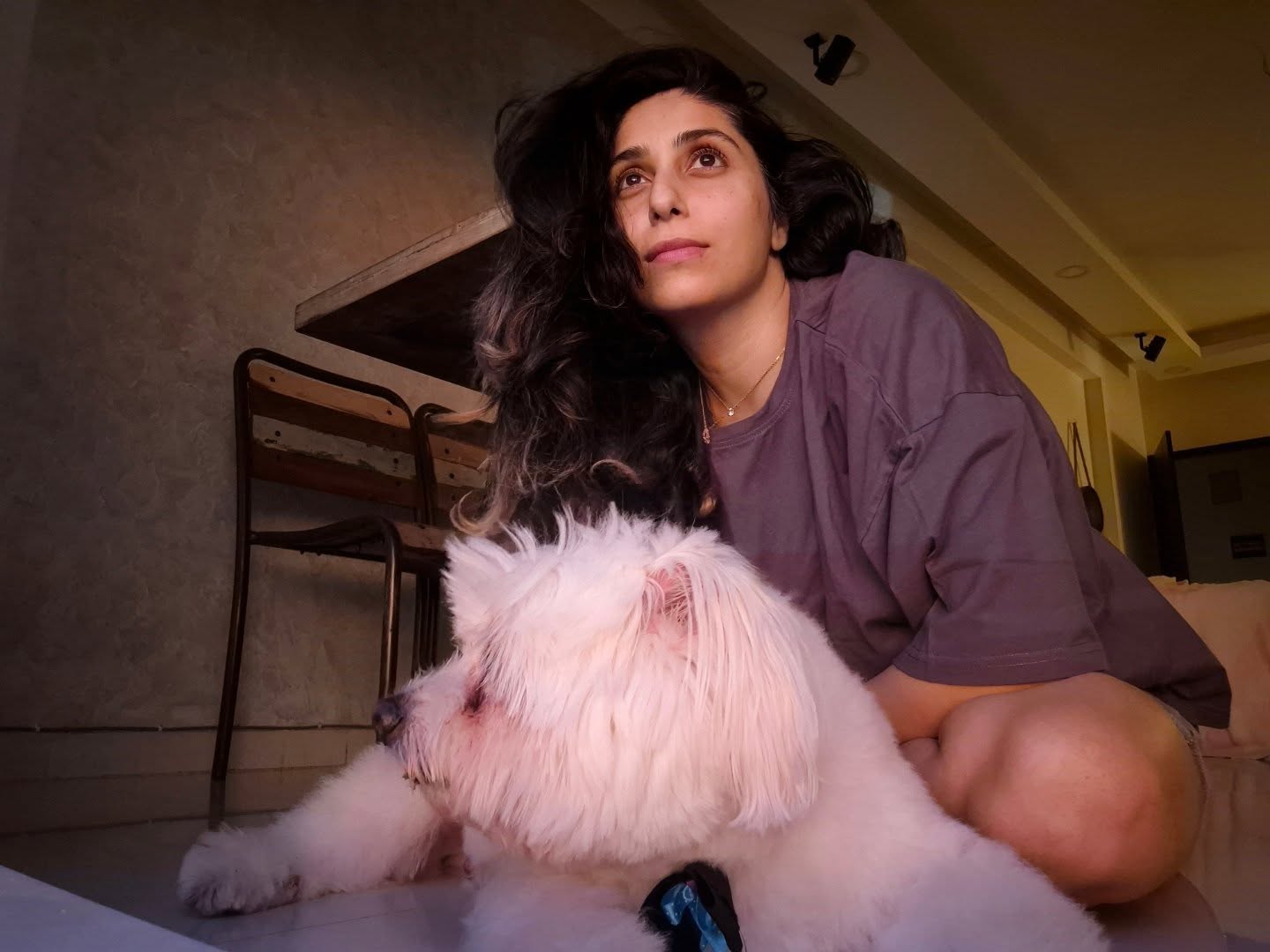Neha Bhasin Captures Magical Sunset Moments